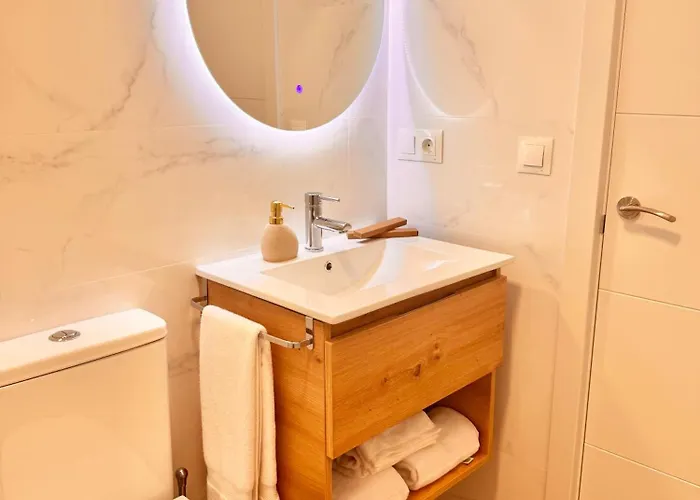 Ana Centro マルベーリャ