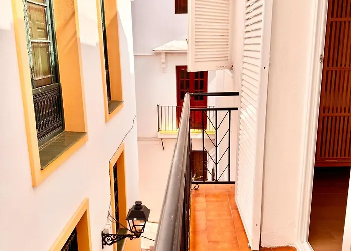 Ana Centro * マルベーリャ